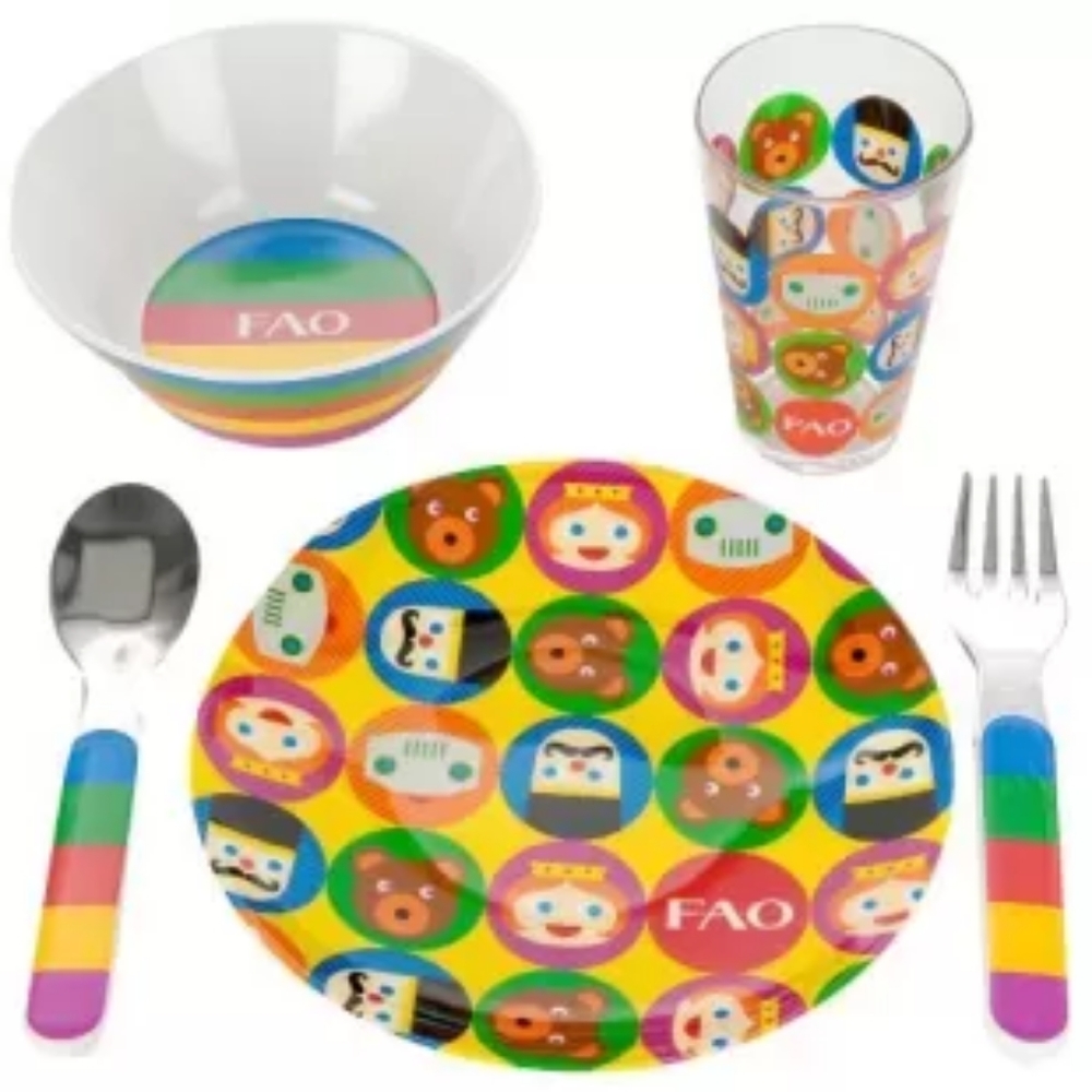 FAO Schwarz 5 Piece Dinnerware Set NWT